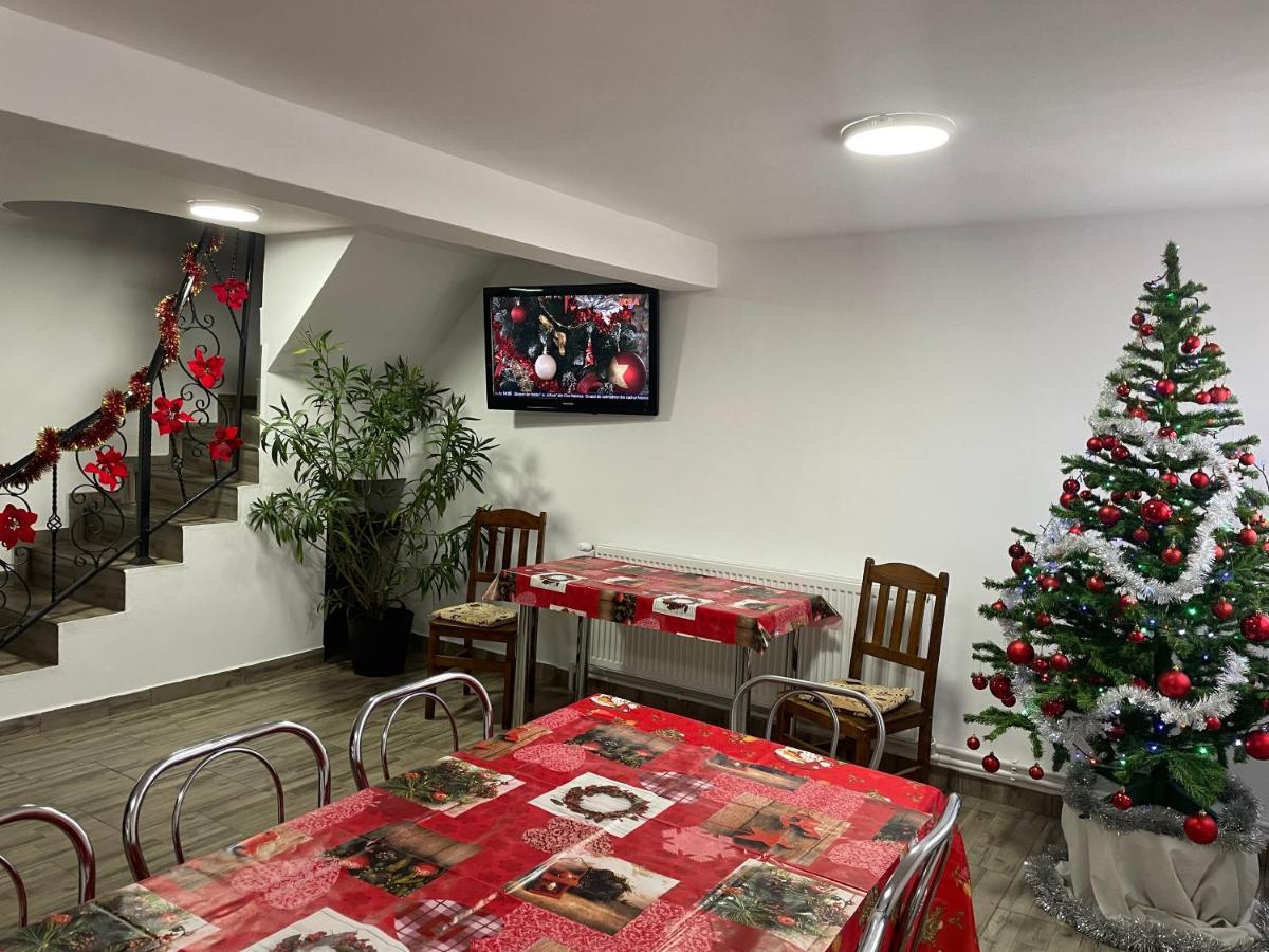 Casa Lidia Otel Rîu de Mori Dış mekan fotoğraf
