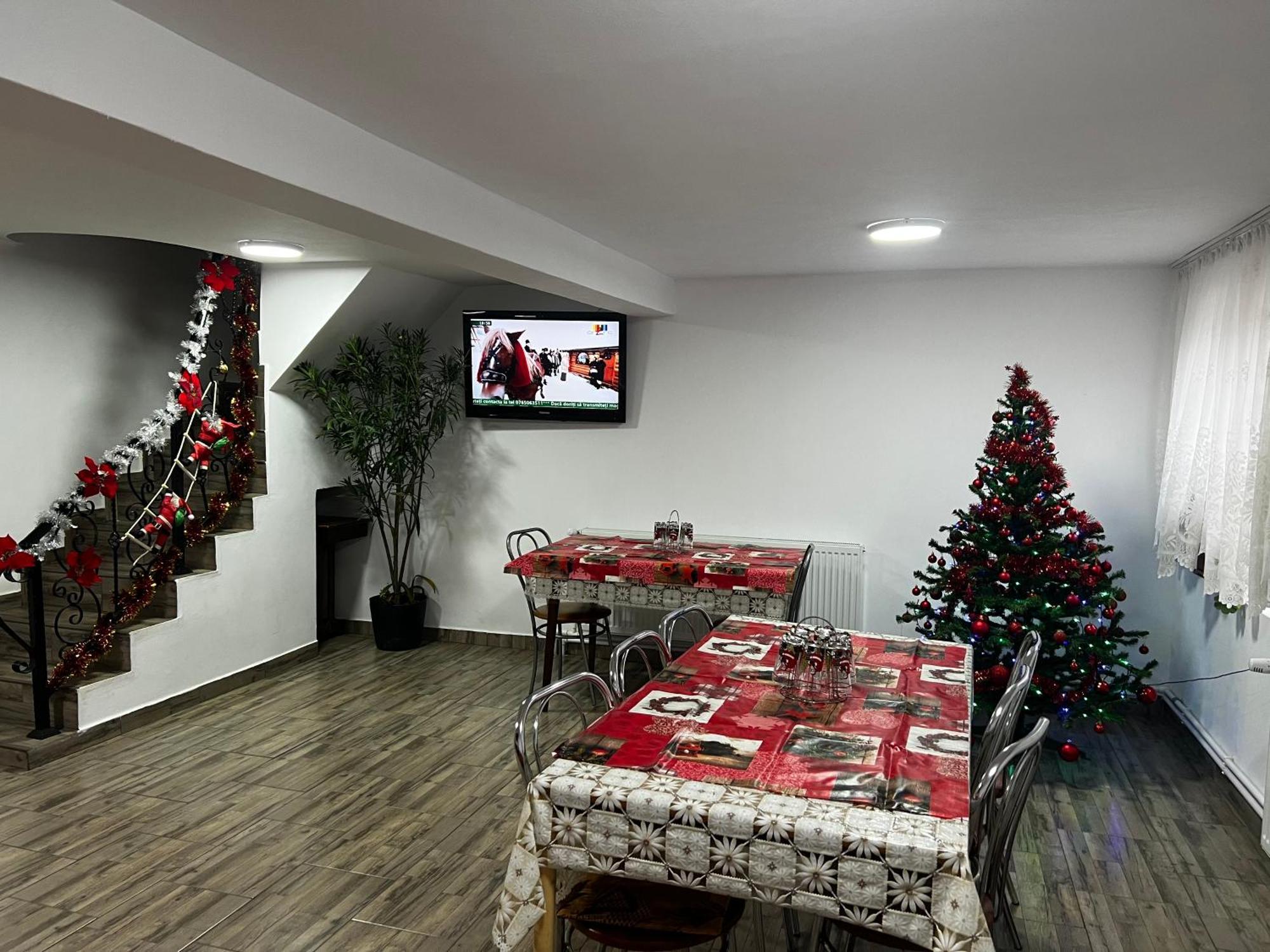 Casa Lidia Otel Rîu de Mori Dış mekan fotoğraf